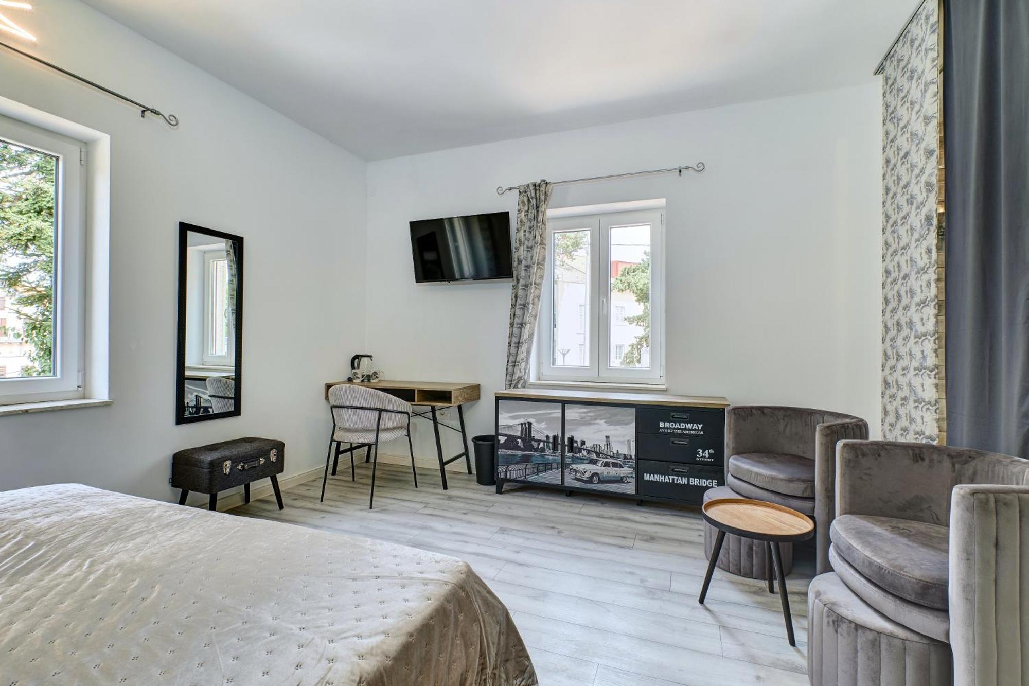 וולי לוסיניי Captain' S Villa Boutique Hotel מראה חיצוני תמונה