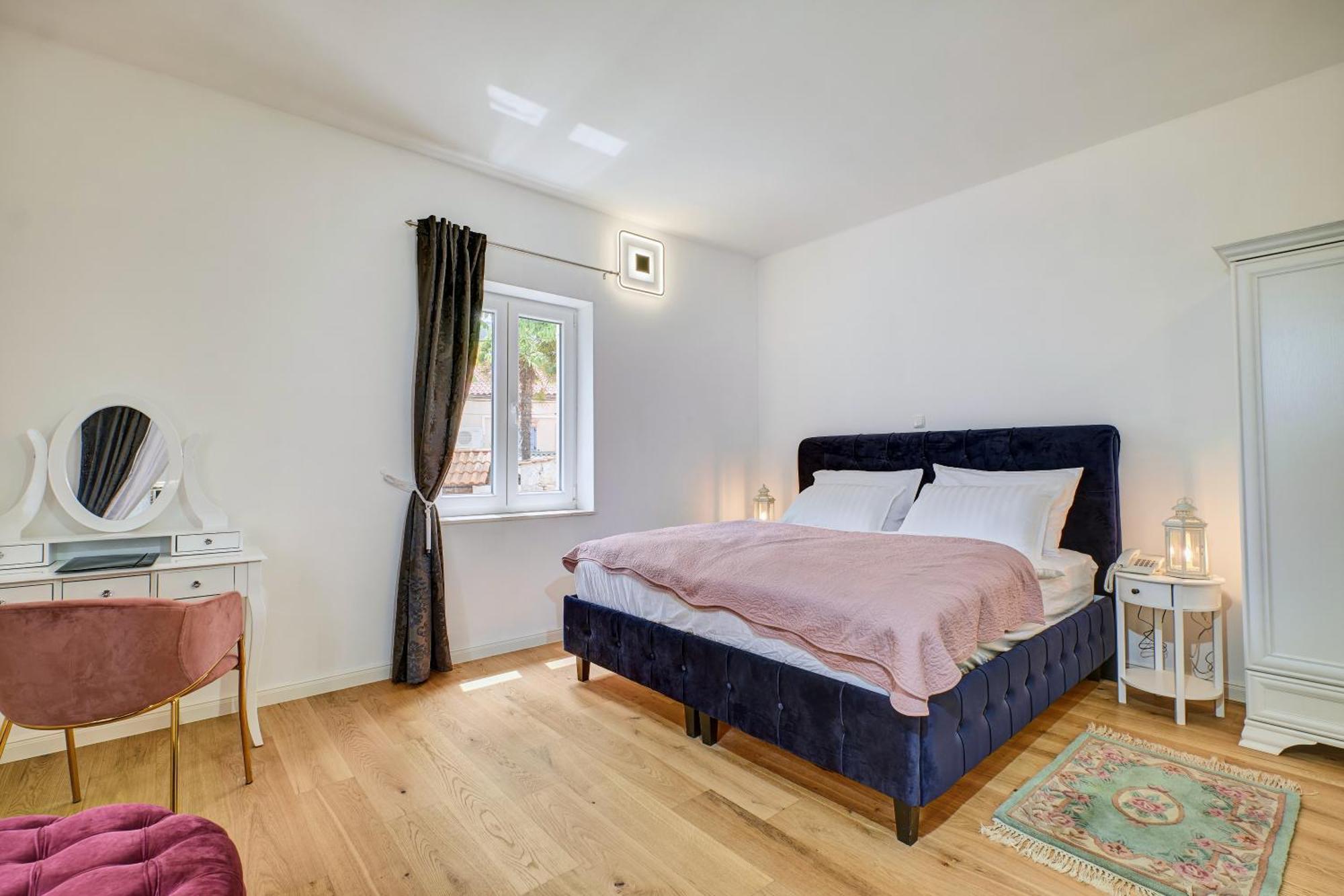 וולי לוסיניי Captain' S Villa Boutique Hotel מראה חיצוני תמונה